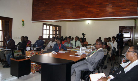 L’Autorité Nationale de Régulation des Marchés Publics (ANRMP) forme les journalistes sur la gestion du contentieux des marchés publics le 25 avril 2012